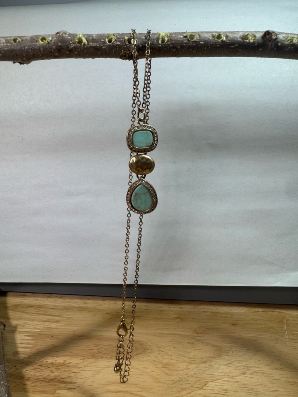 Turquoise Stone Pendant Necklace - Gold Chain